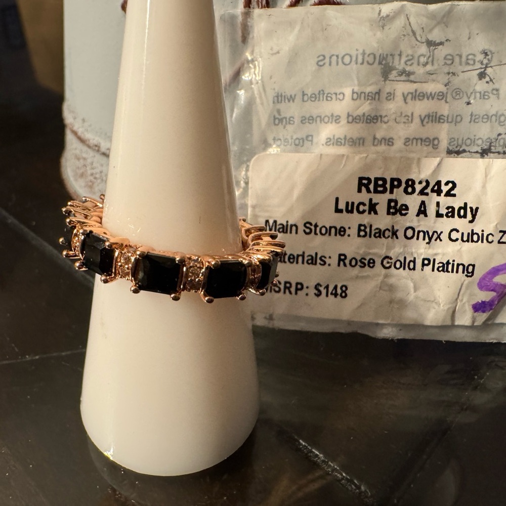 Luck be a lady ring size 8 bomb party